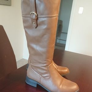 Tan Boots
